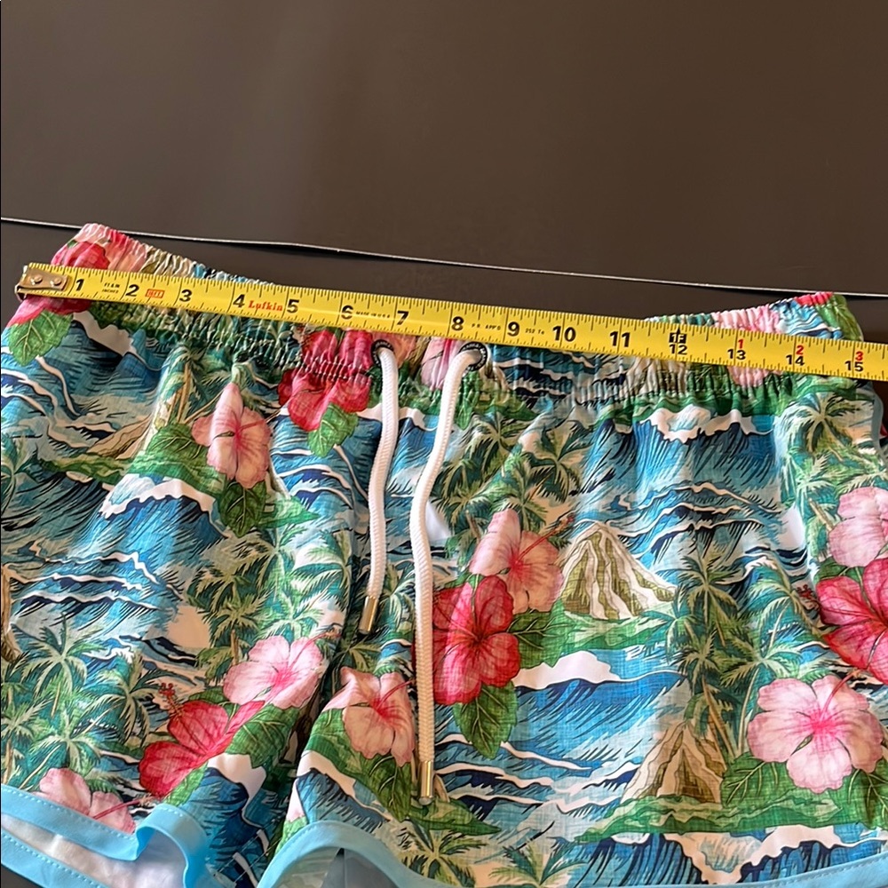 Franks shorts! - Picture 2 of 8